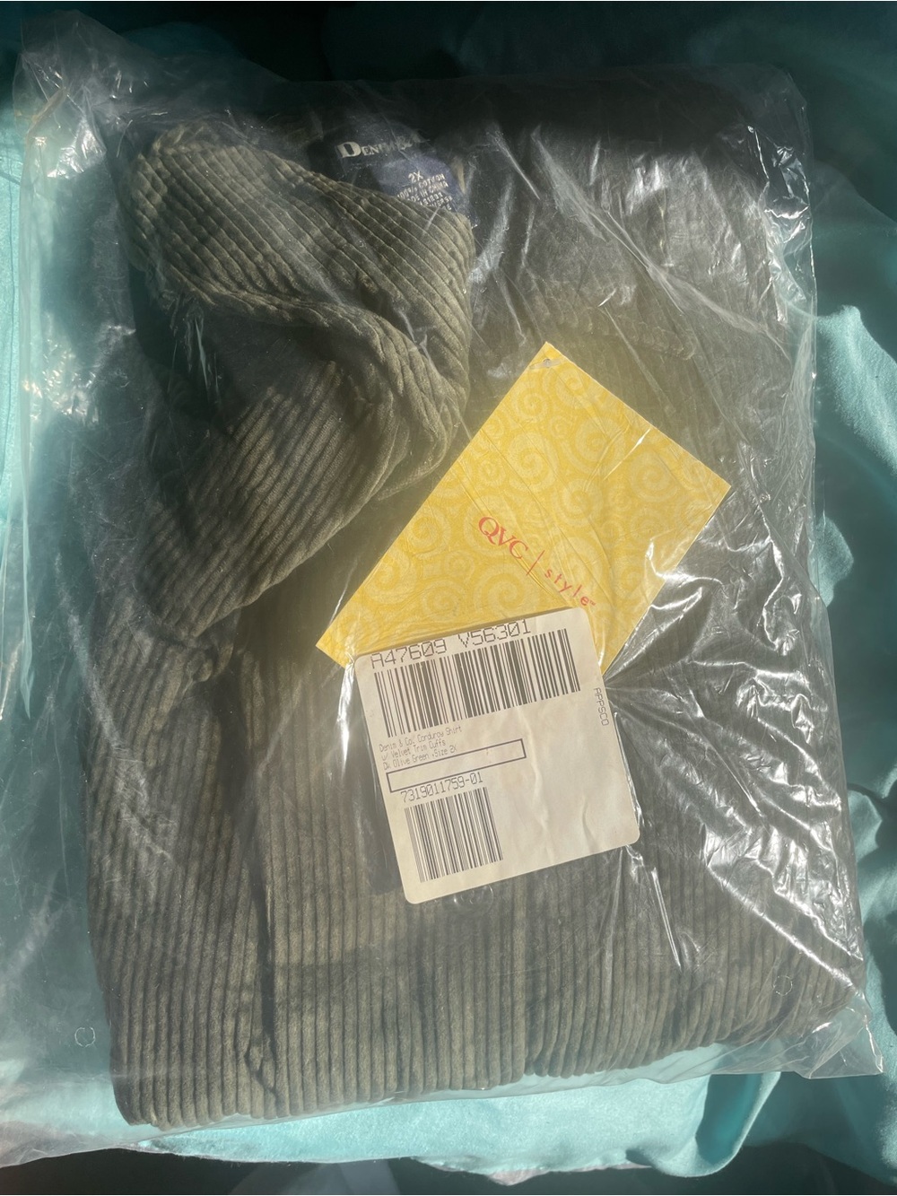 Denim & Co. Corduroy Shirt w/ Velvet Trim Cuffs Olive A47609 NWT 2X - Deadstock